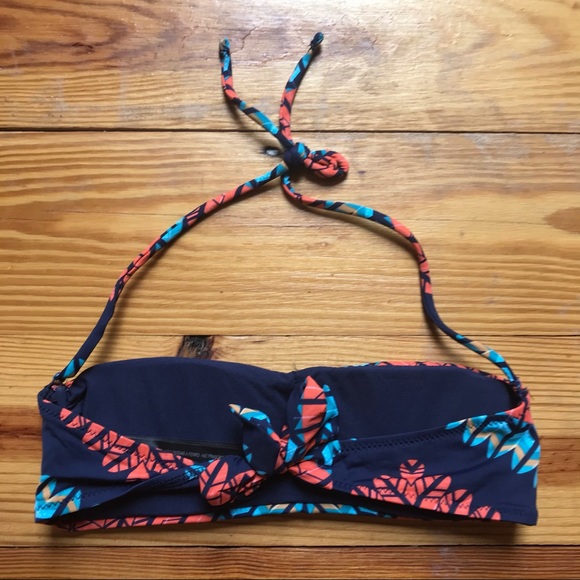 Victoria’s Secret Zara Bikini Top Bundle, S/M - Picture 14 of 16